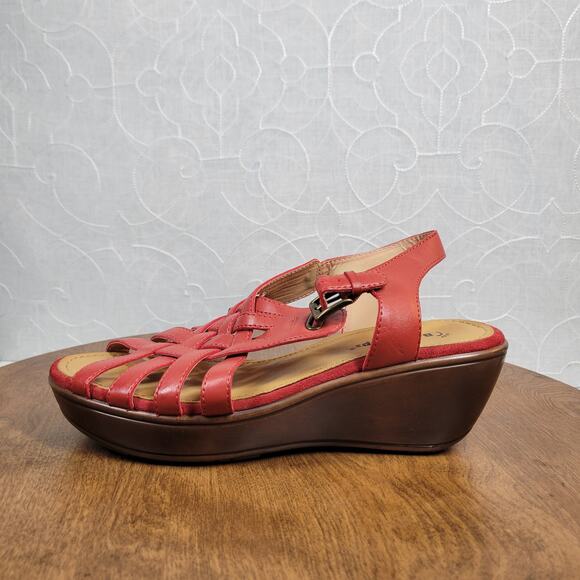 Bare Traps Womens Dayna Sandals 7.5 Red Woven Leather Slingback Platform Wedge - Picture 2 of 13